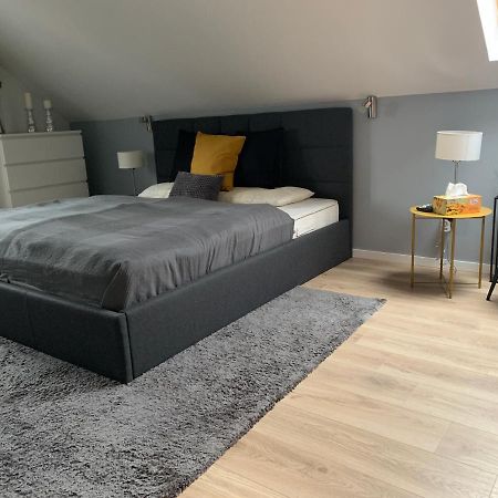 Luca Holiday House Budaors Luaran gambar